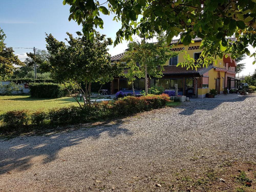 Agriturismo Fior Di Maggio Pescantina Eksteriør bilde